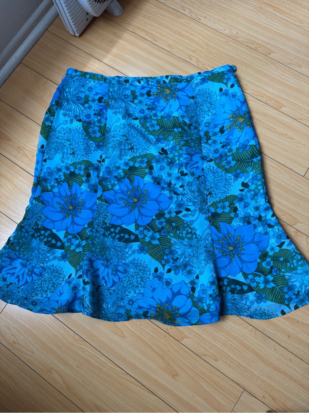 Norton McNaughton Turquoise and Blue Floral Midi Skirt